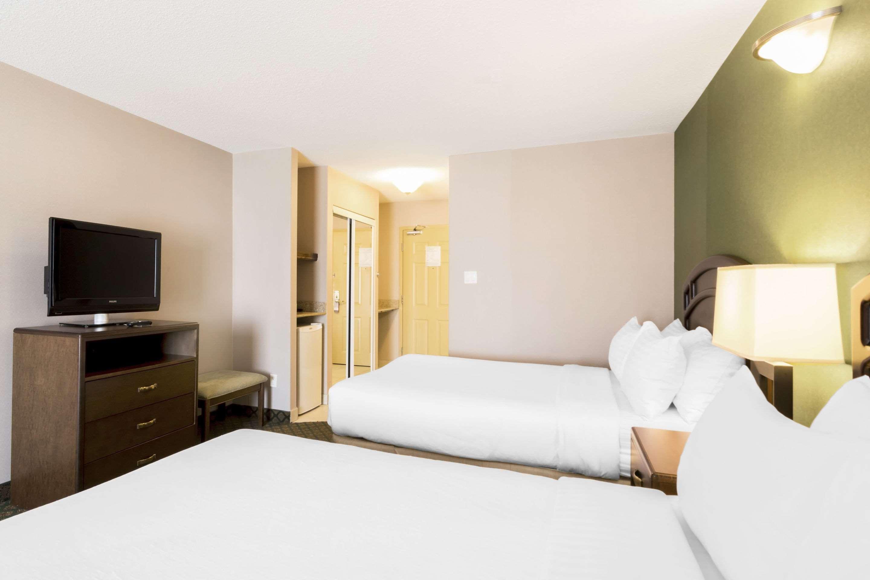 แคลเรียน โฮเต็ล แอนด์ คอนเฟอเรนซ์ เซ็นเตอร์ Hotel เชอร์วูด พาร์ค ภายนอก รูปภาพ
