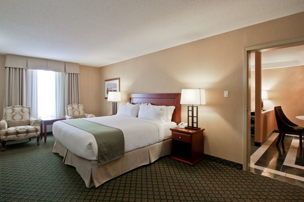 แคลเรียน โฮเต็ล แอนด์ คอนเฟอเรนซ์ เซ็นเตอร์ Hotel เชอร์วูด พาร์ค ภายนอก รูปภาพ