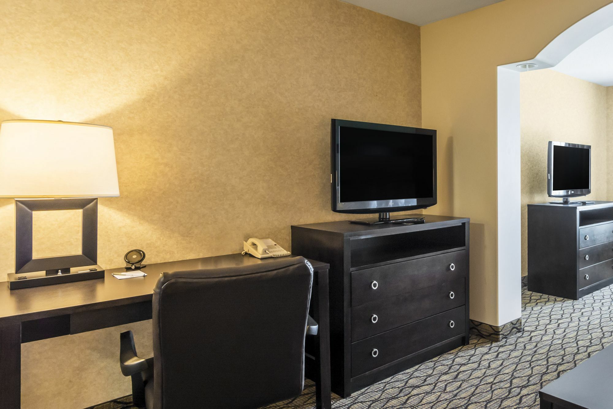 แคลเรียน โฮเต็ล แอนด์ คอนเฟอเรนซ์ เซ็นเตอร์ Hotel เชอร์วูด พาร์ค ภายนอก รูปภาพ